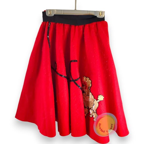 Red Felt Poodle Skirt Handmade 50s Sock Hop Costume Sequin Applique XS/S 25" W - Picture 9 of 14